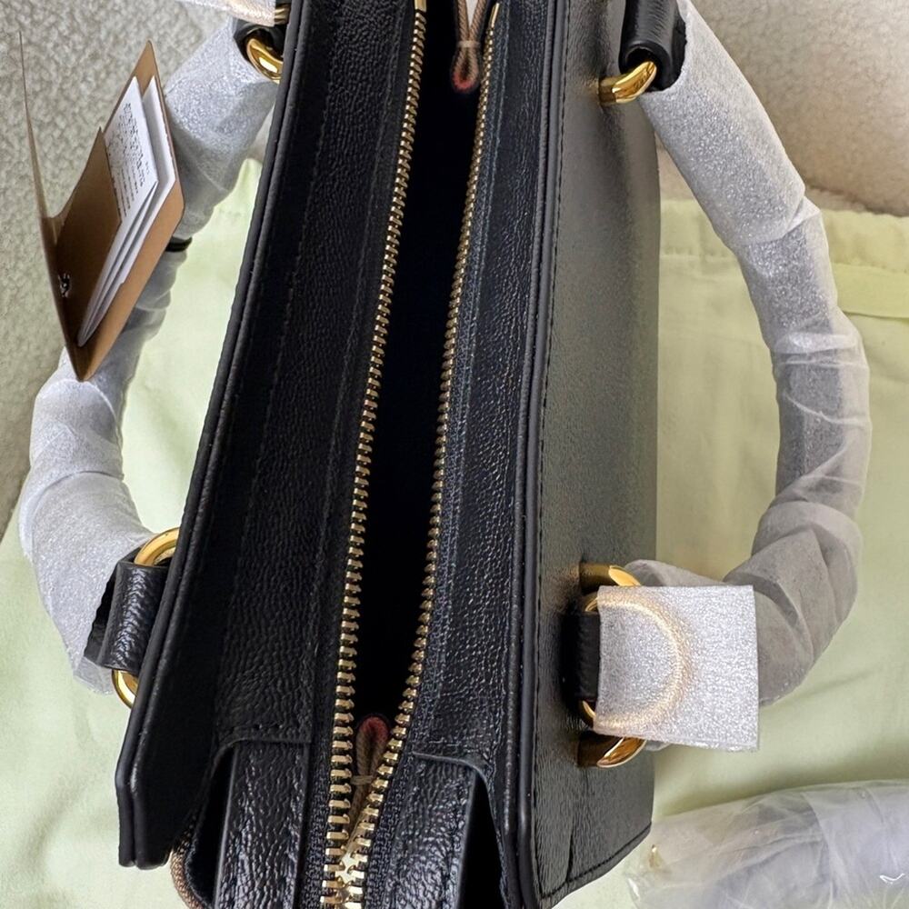 SALE ENDS 10/1 Burberry Black and Tan banwell small top handle Bag NW - Picture 7 of 11